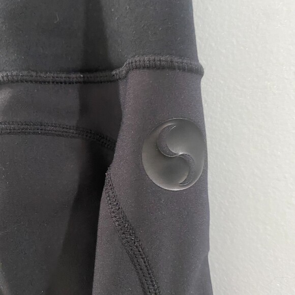 Cadenshae Classic Active Maternity Leggings - Cropped Length - Black S - Picture 10 of 12